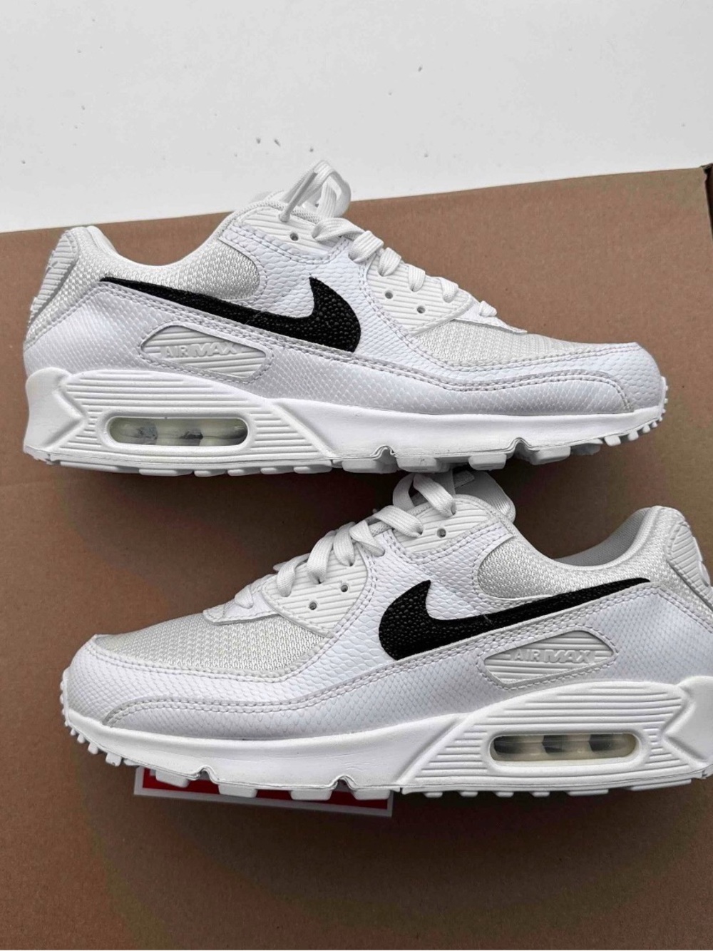 Nike Air Max 90 White Black Snakeskin DZ5212-100 Size 11w/9.5m